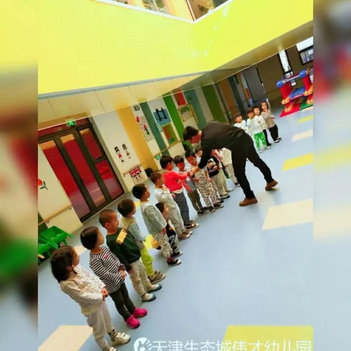 天津生态城伟才幼儿园 | 伟才宝贝——快乐的轮滑